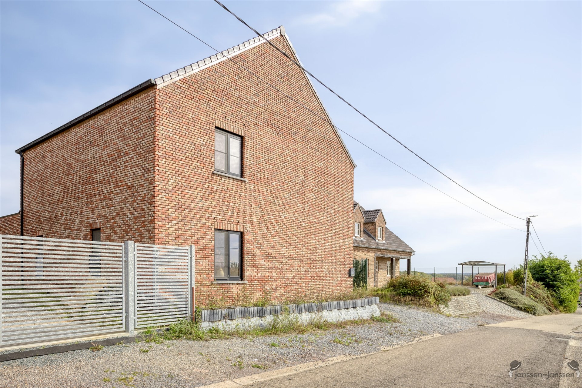 Gerenoveerde energiezuinige woning in het landelijke Budingen - foto 2