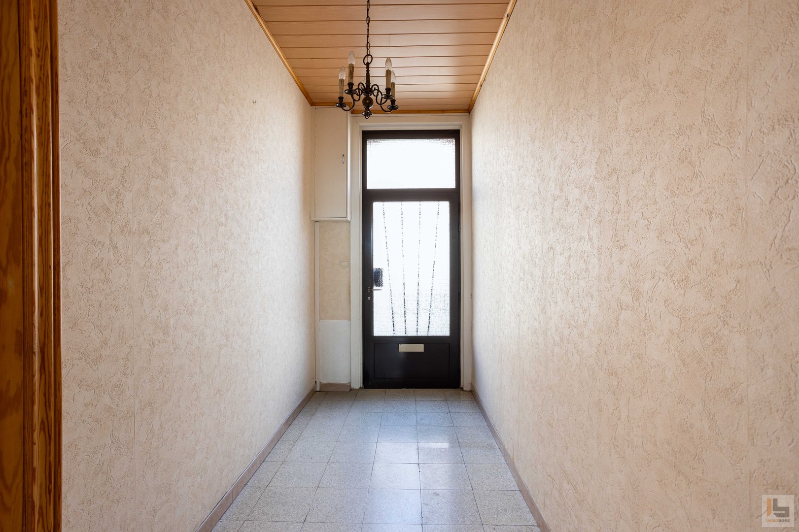 Te renoveren woning met 3 slaapkamers en toegang achterom - foto 5