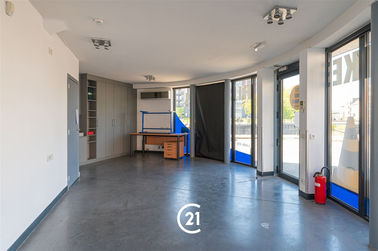 Bureaux - photo 4