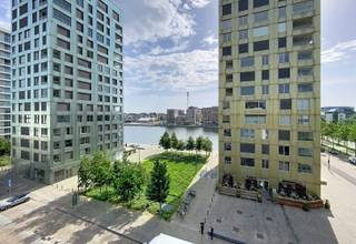 Instapklaar appartement op het Eilandje met zicht op het waterWonen op een van de leukste plekken van Antwerpen? Dit gezellige appartement op de 5de...