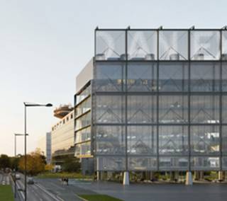 In het iconische FRAME-gebouw, gelegen in het hart van de Mediapark-wijk in Schaarbeek, zijn verschillende flexibele kantoorruimtes beschikbaar: *...