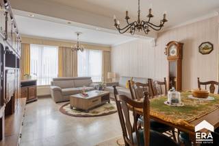 [[ DIT PAND NEEMT DEEL AAN DE ERA OPEN HUIZEN DAG OP 6/12 VAN 16:00 TOT 17:00 ]] Gunstig gelegen in centrum Lommel.Lommel: Appartement met terras/...