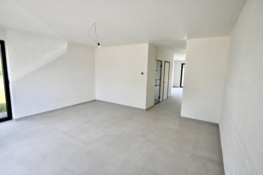 Ruime Luxe Woning met 3 slaapkamers en 2 badkamers !! - foto 5