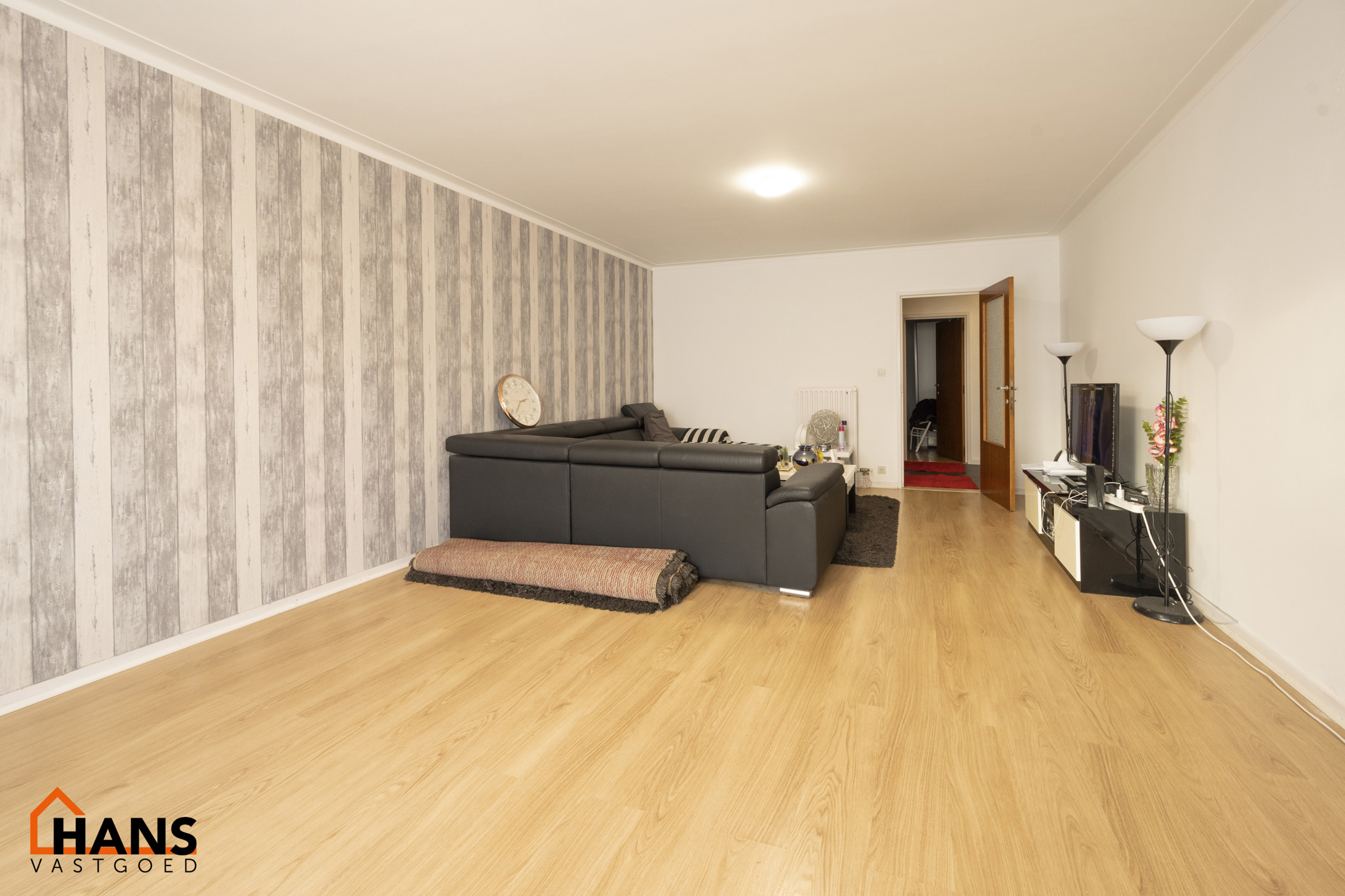 2-slaapkamerappartement op de 1ste verdieping zonder lift. - foto 3