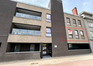 Bent u op zoek naar een kwaliteitsvolle woonst aan de bruisende stadsrand van Hasselt? Dit energiezuinige en volledig instapklare...