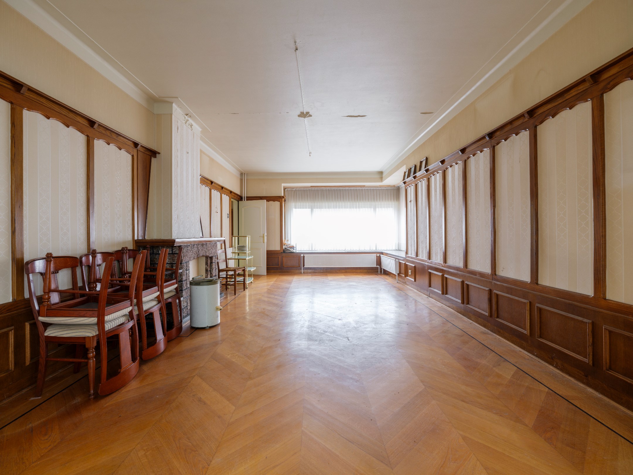 Ruime woning met multifunctioneel bijgebouw en veel potentieel in Hechtel-Eksel - foto 5