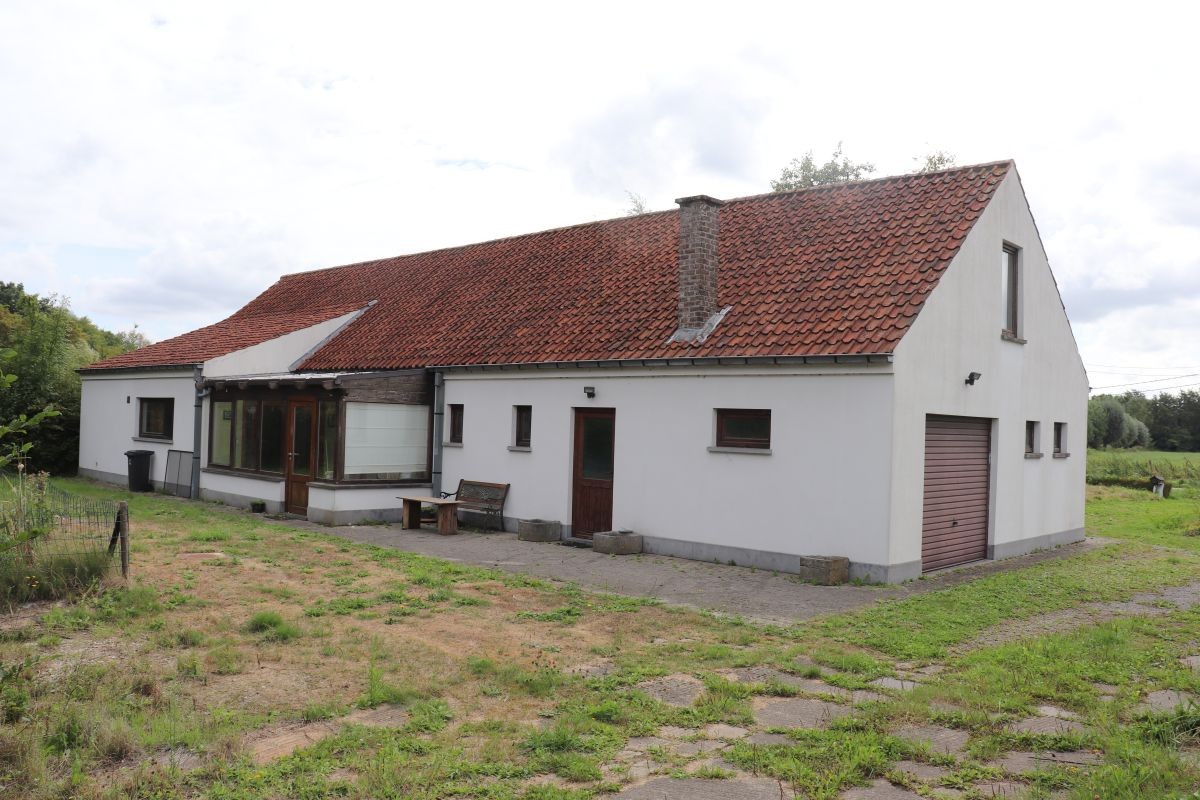 House for sale in Sint-Denijs-Westrem - photo 2