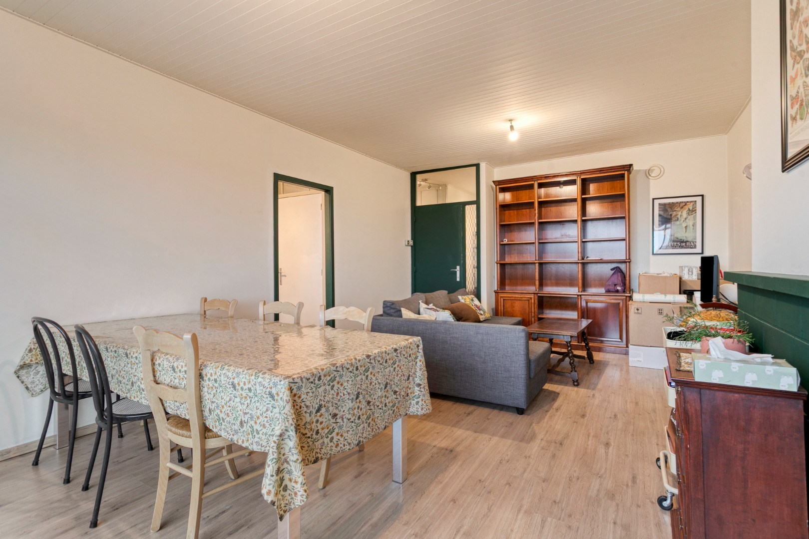 Mooi dakappartement met 2 slaapkamers en garagebox! - foto 4