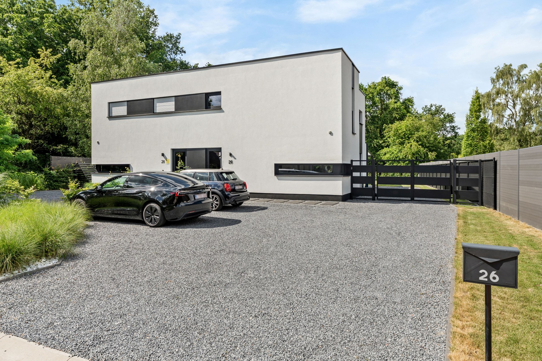 House for sale in Genk with 3 bedrooms - photo 2