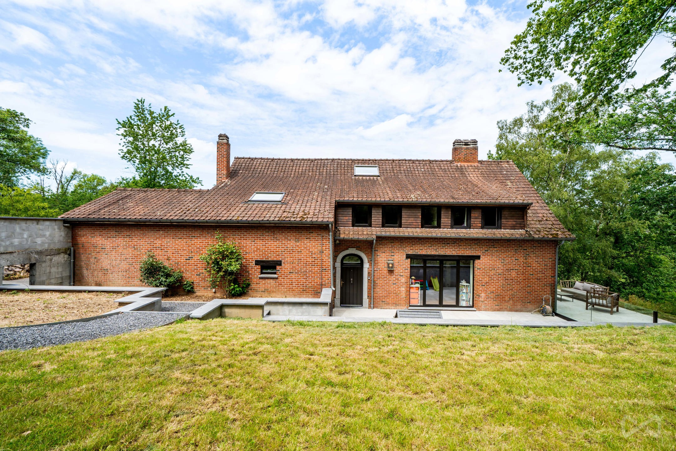 House for sale in Houyet