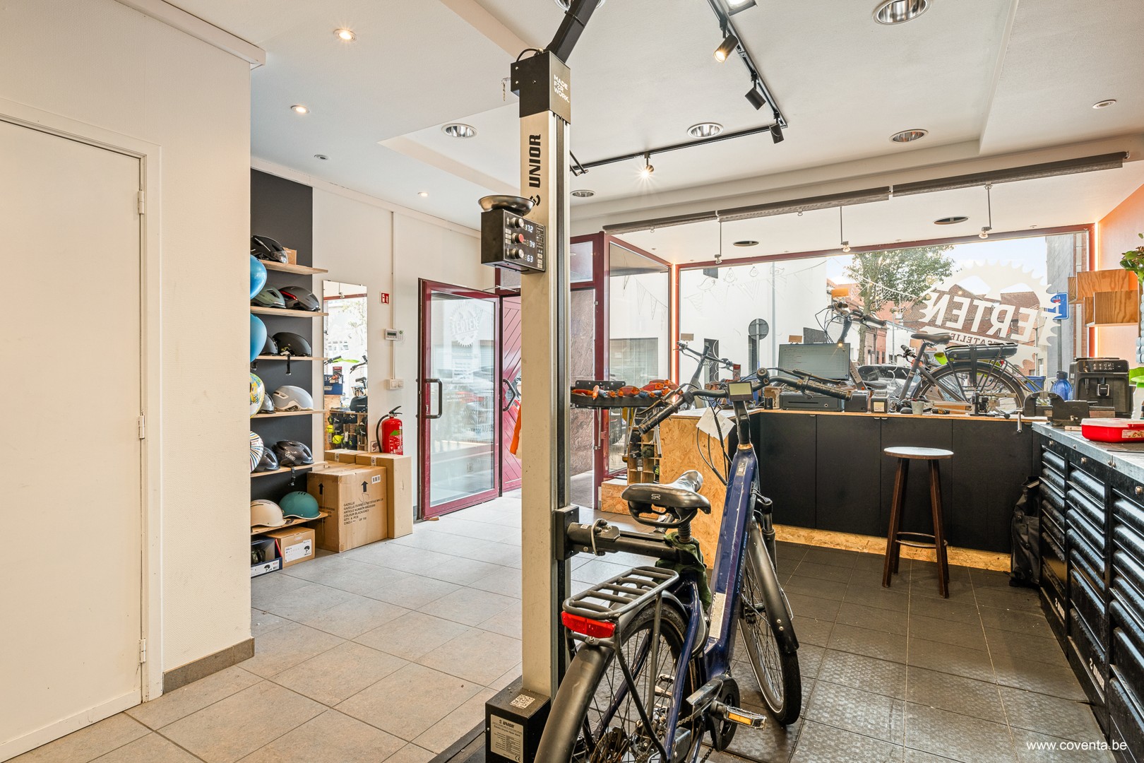 Instapklare handelsruimte van 181m² in het centrum van Harelbeke - foto 5