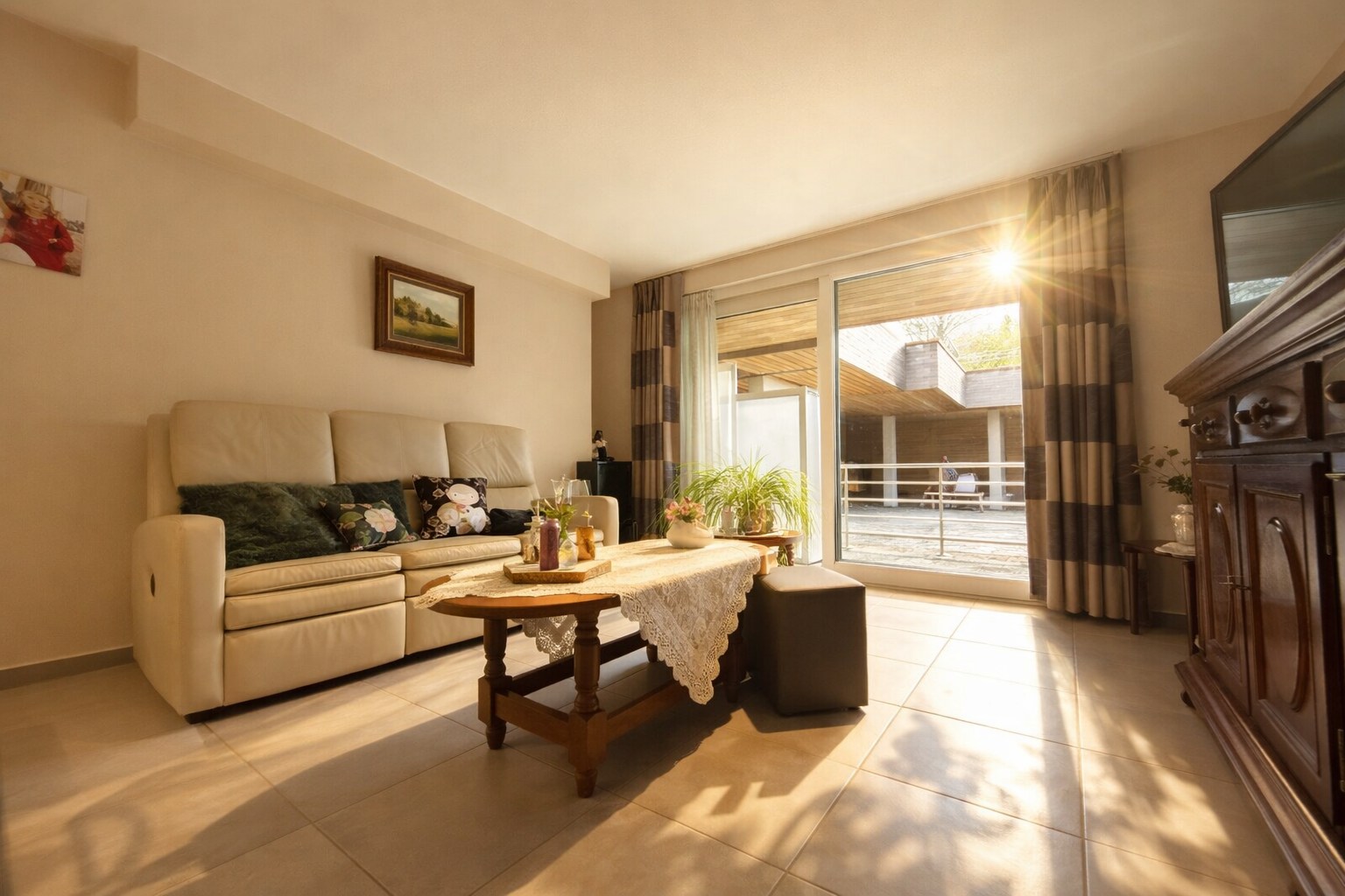 PERFECT ONDERHOUDEN GELIJKVLOERS APPARTEMENT (BJ 2009) MET GARAGE!!! - foto 4