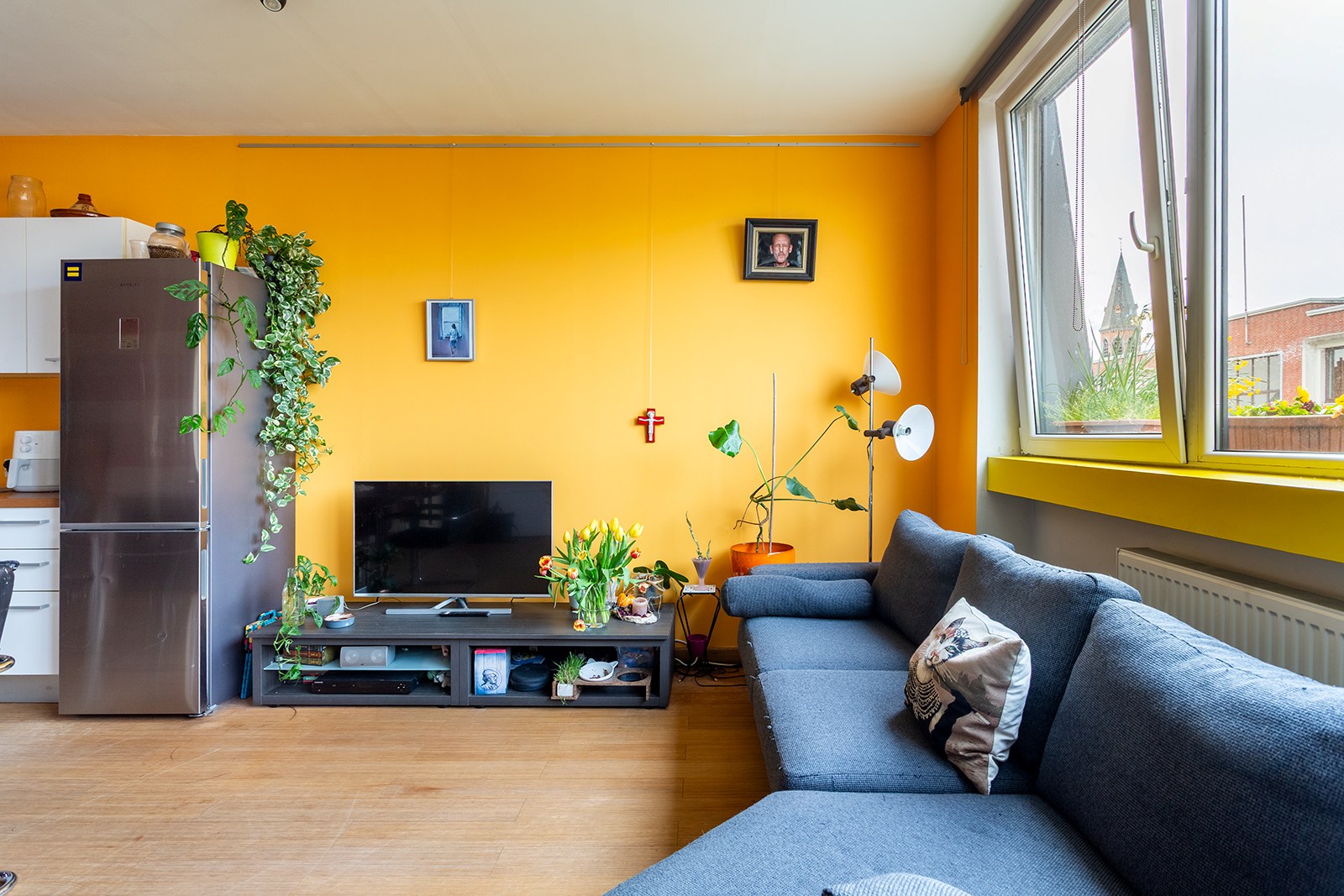 Lichtrijk appartement met terras vlak bij centrum - foto 4