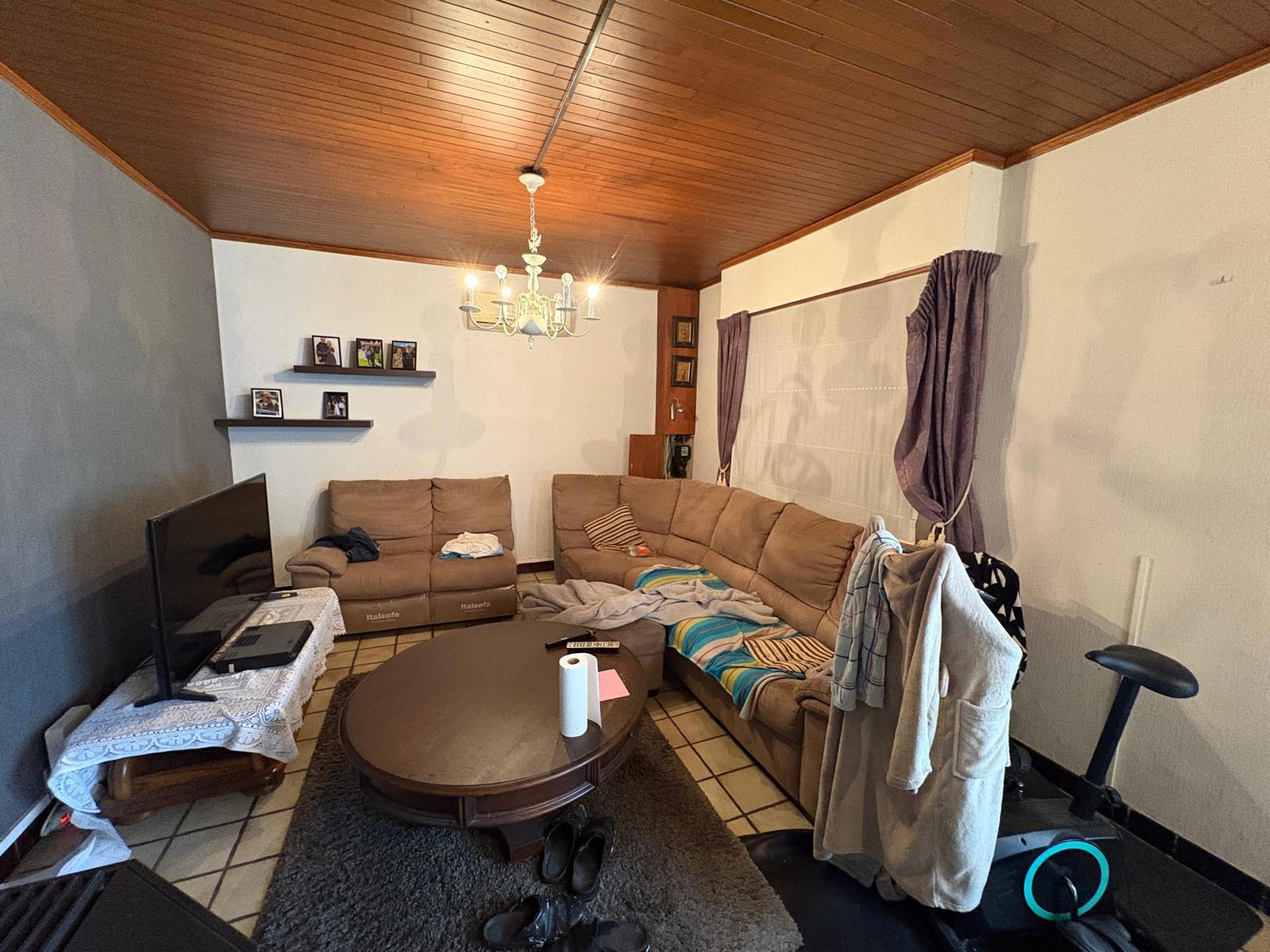Te renoveren woning met uitbereidingsmogelijkheden - foto 4