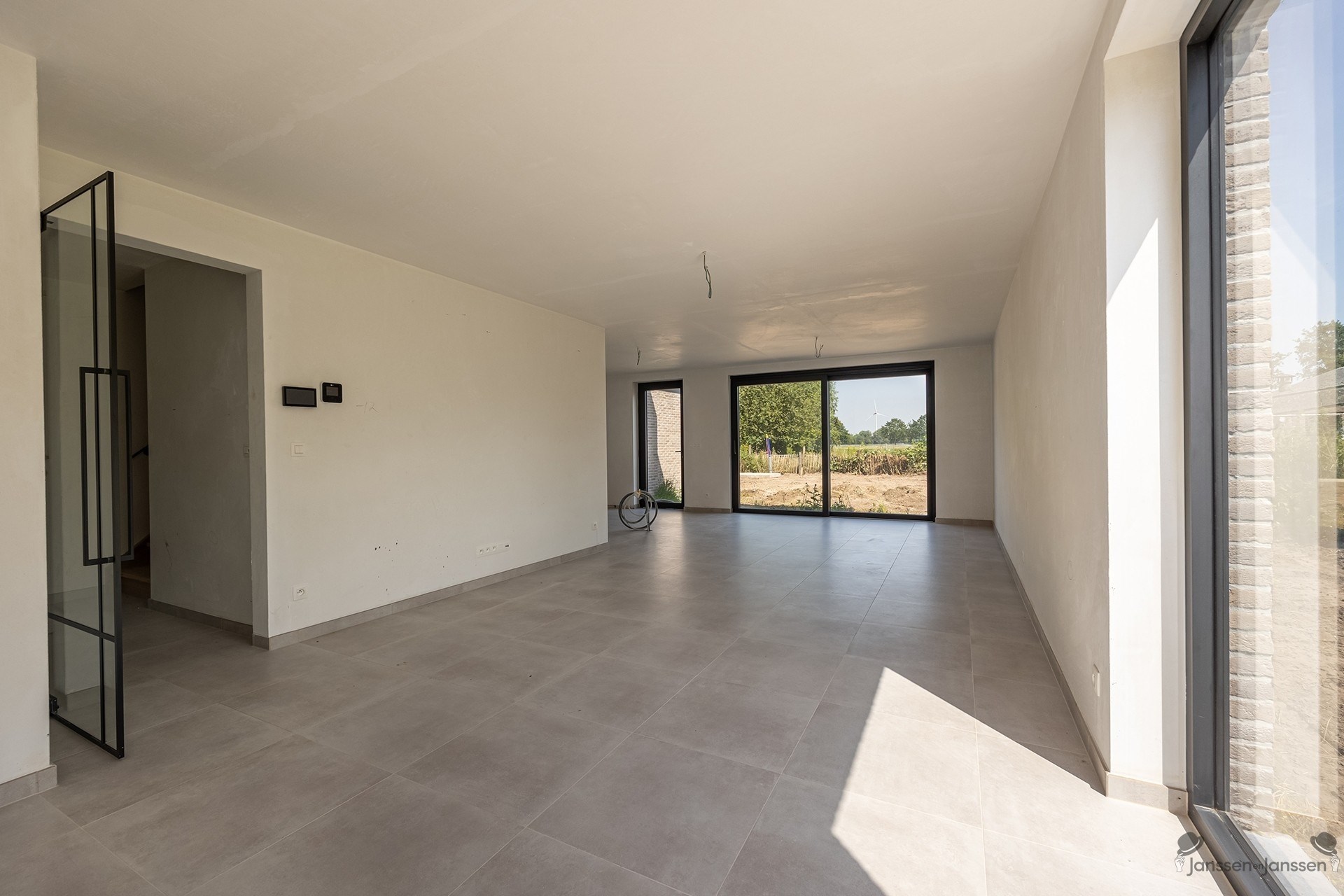 In compromis! Nieuwbouwwoning met 3 slpk &amp; tuin - foto 4