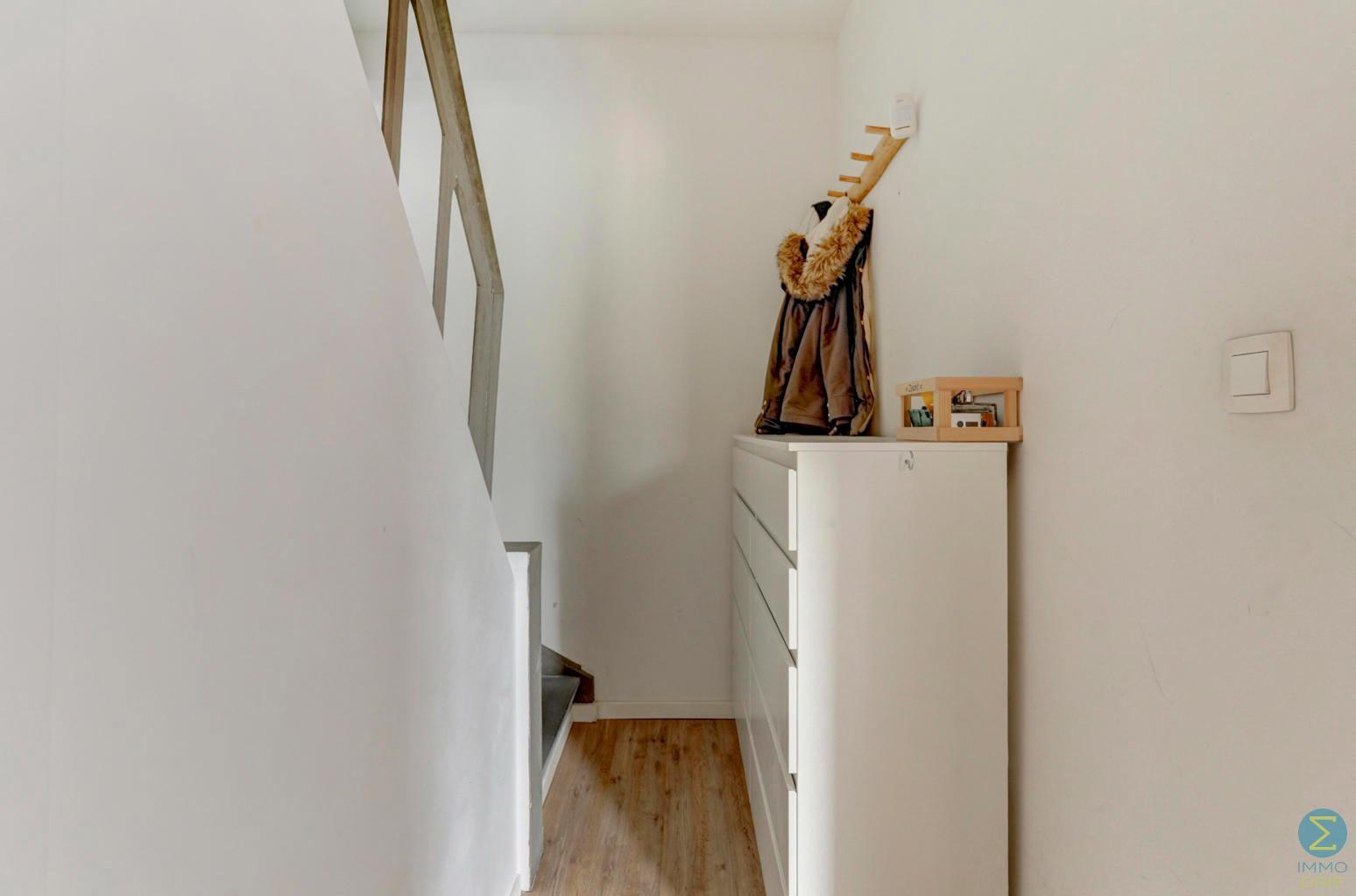 Gezellig, instapklaar duplex appartement met 2 slaapkamers. - foto 3