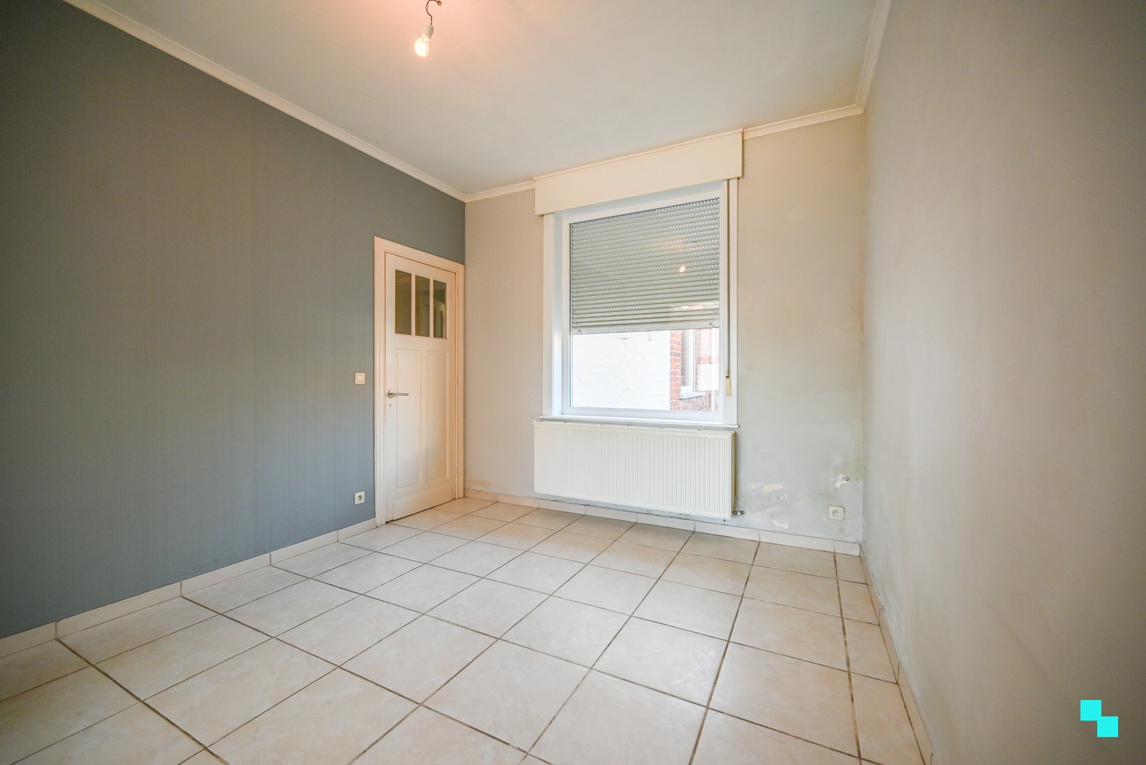 Op te frissen eengezinswoning met uitweg achteraan - photo 5