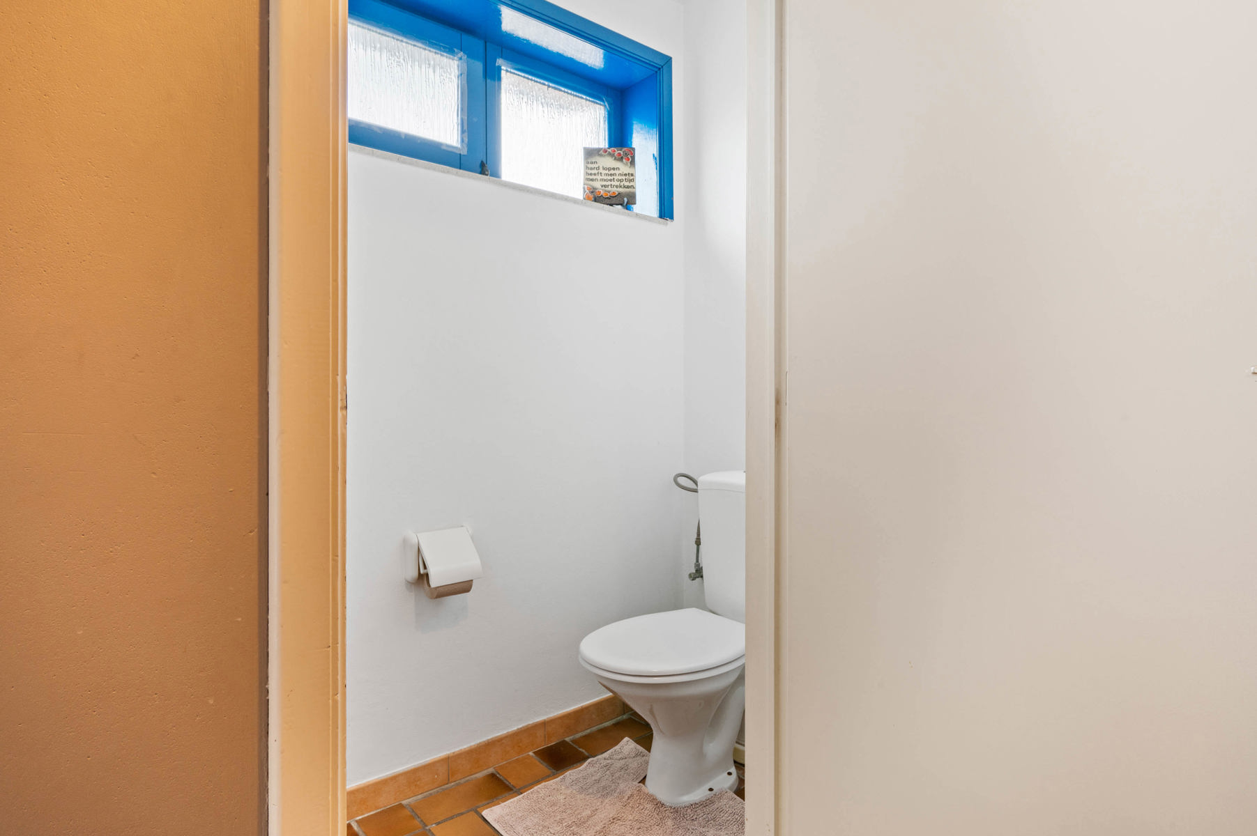 Gezinswoning met garage, oprit & tuin zeer rustig gelegen - foto 3