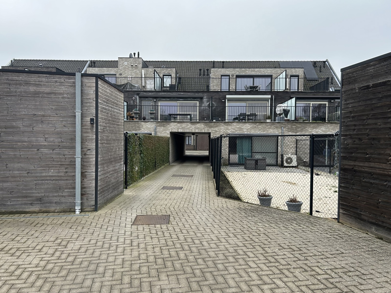 Garage for sale in Mol - photo 1