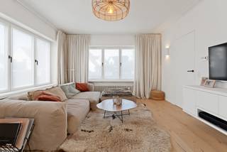 In deze prestigieuze en rustige laan in Knokke, nabij het Zegemeer, presenteren wij u deze magnifieke villa. Dankzij de topligging woont u...