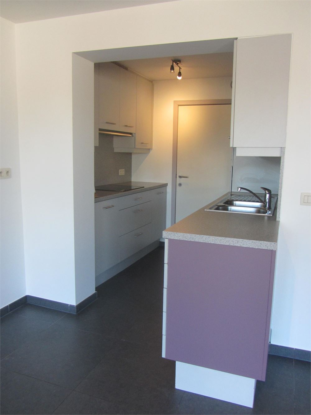 Apartment for rent in Mechelen with 2 bedrooms - photo 4