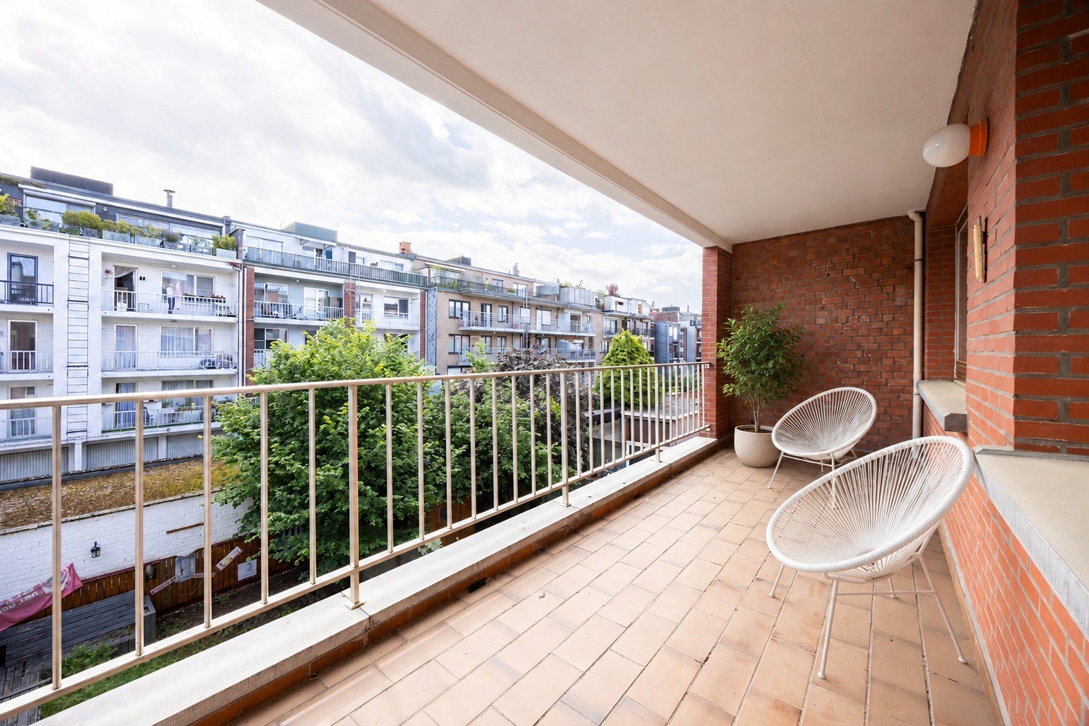 Appartement (93m²) met 2 slaapkamers en ruim terras 12m²! - foto 3
