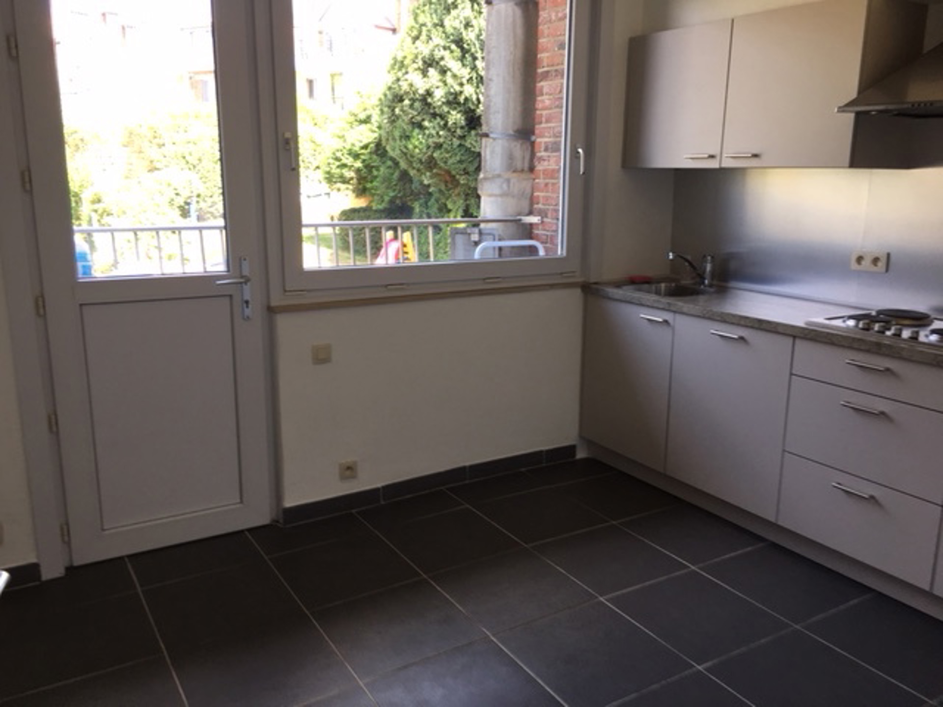 Apartment for sale in Anderlecht with 2 bedrooms - photo 5