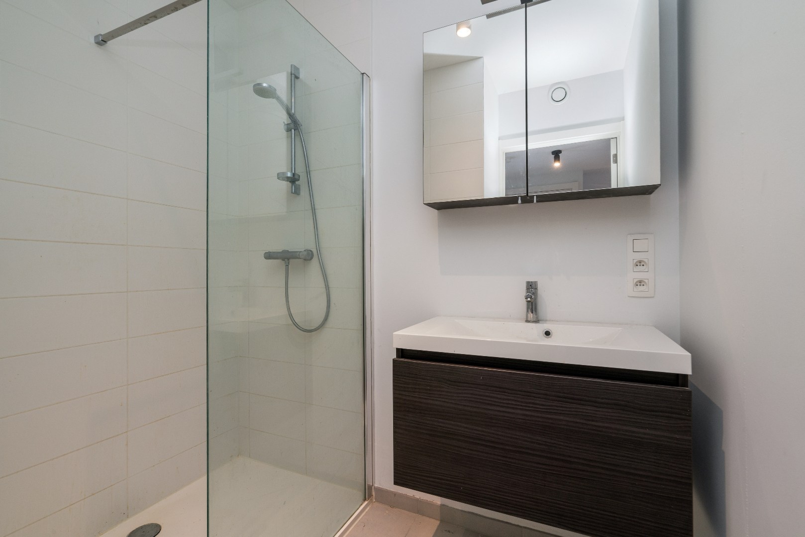 Energiezuinig nieuwbouwappartement met twee slaapkamers in Lokeren - foto 2