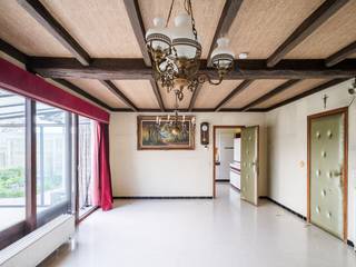 Appelez Sander au 0479355602 pour prendre rendez-vous sur place.À Meldert, cette maison mitoyenne solide et à rénover est mise en vente. La maison a...