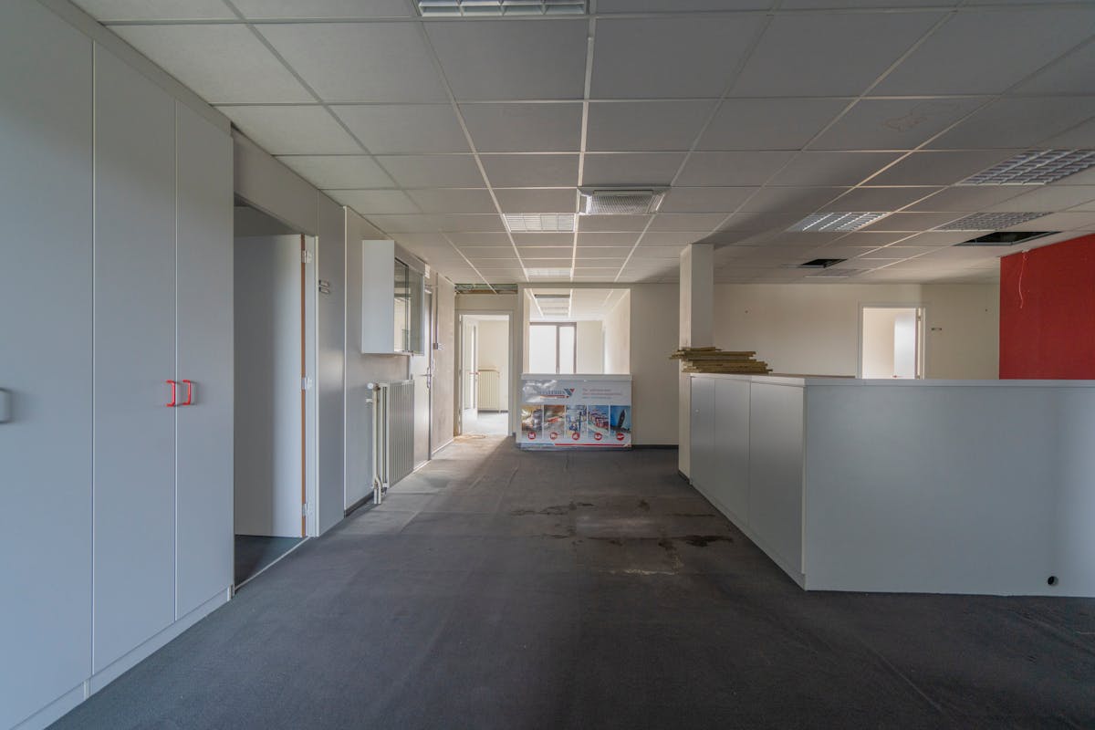 Immeuble de bureaux à vendre au 1er étage à Harelbeke - photo 5
