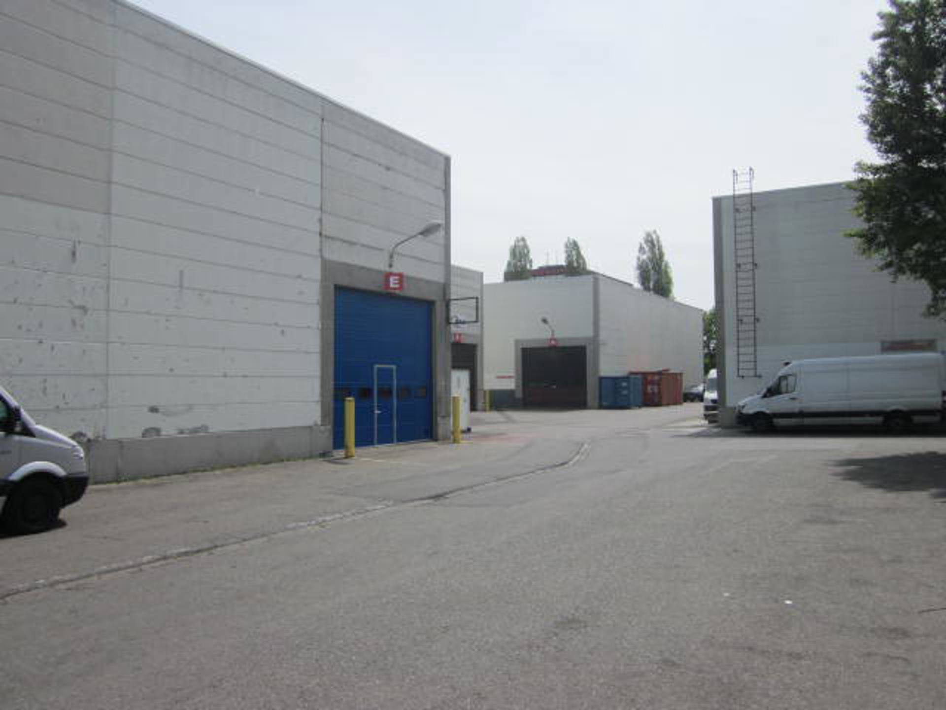 Magazijn 1.001m² met kantoor Haven Antwerpen - foto 4