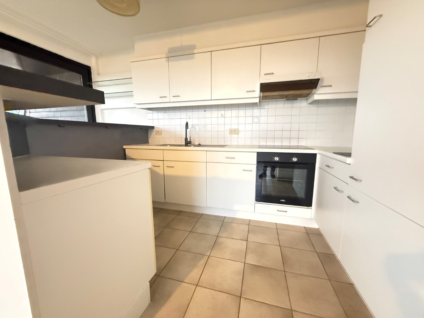 Apartment for rent in Roeselare with 2 bedrooms - photo 4