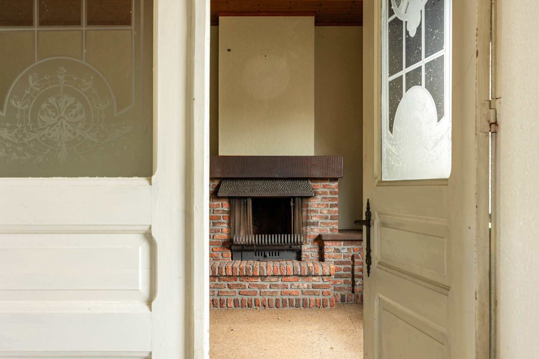 TE RENOVEREN WONING MET 3 SLPK EN ZUID-WESTTUIN OP 934M² - foto 5