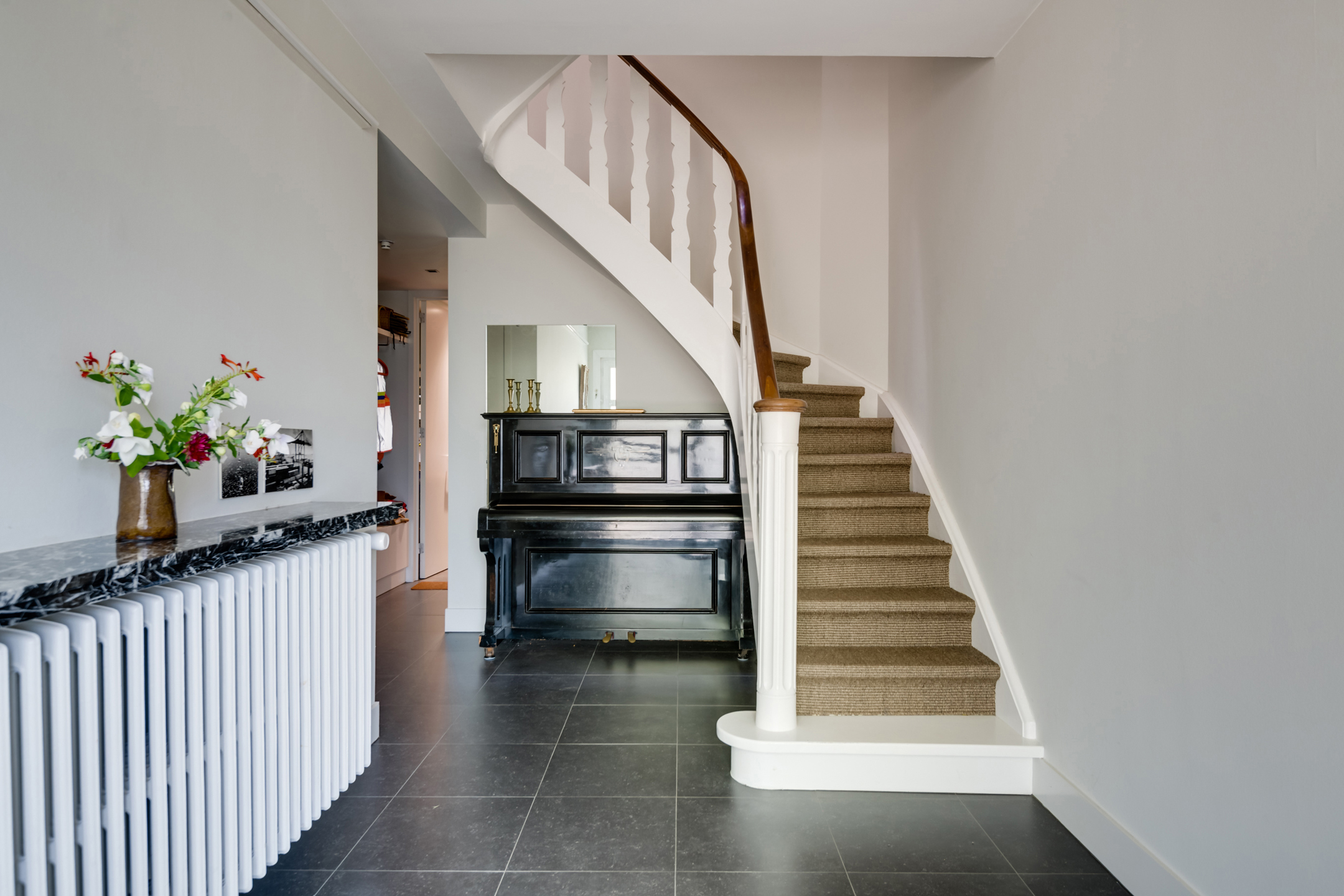 Uitzonderlijk mooie woning met 4 slpks + tuin - foto 4