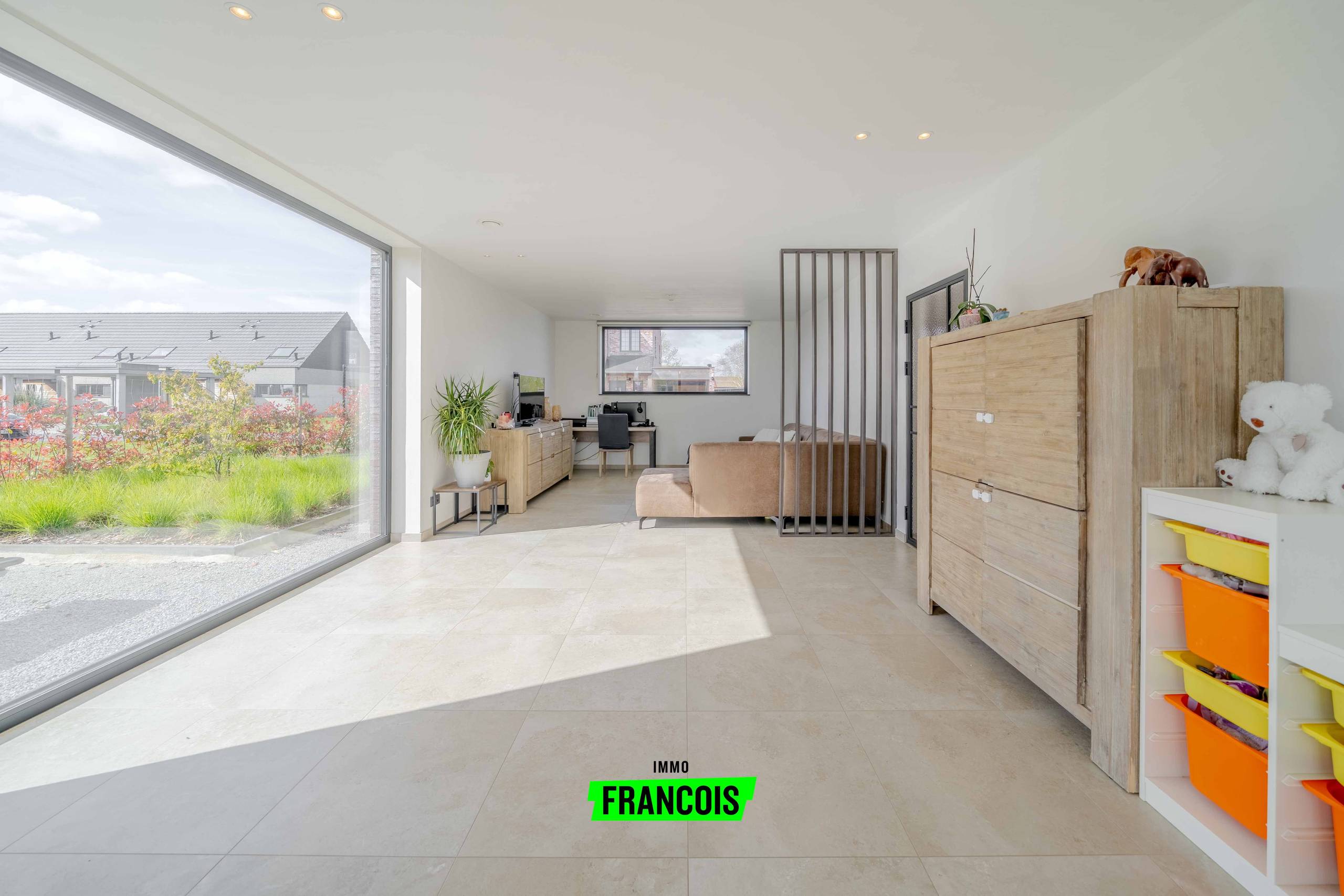 Kwaliteitsvolle energiezuinige woning met 3 slaapkamers en inpandige garage te koop! - foto 5