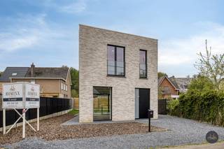 Voor meer info of om een bezoek in te plannen, contacteer Pieter via pieter.maes@homixx.be of via 016 199 345.Deze prachtige BEN-nieuwbouwwoning is...