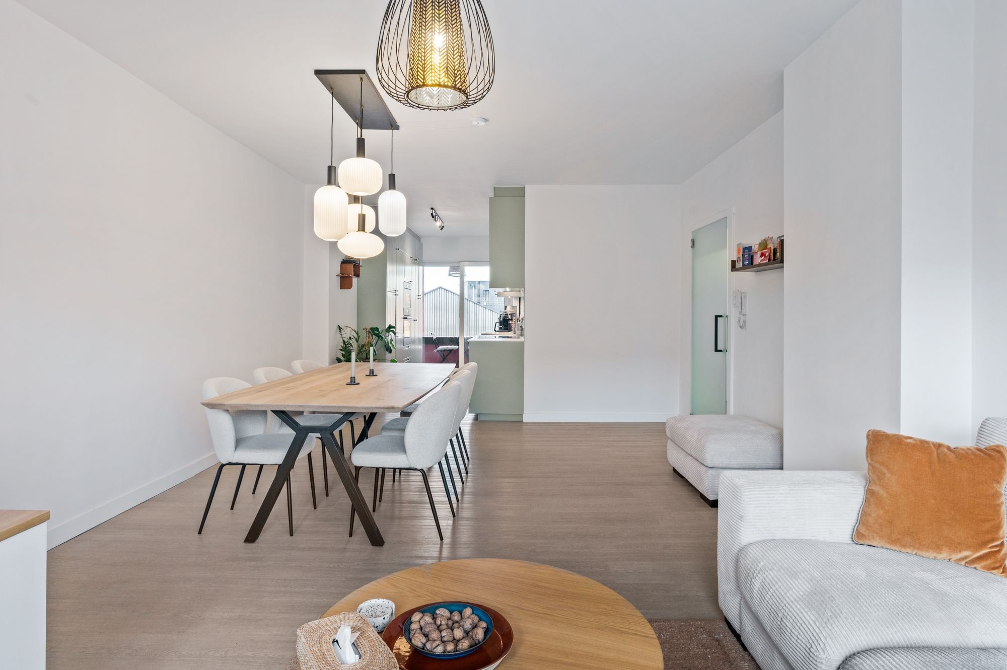 Gezellig, instapklaar twee slaapkamer appartement op topligging in hartje Ekeren! - foto 5