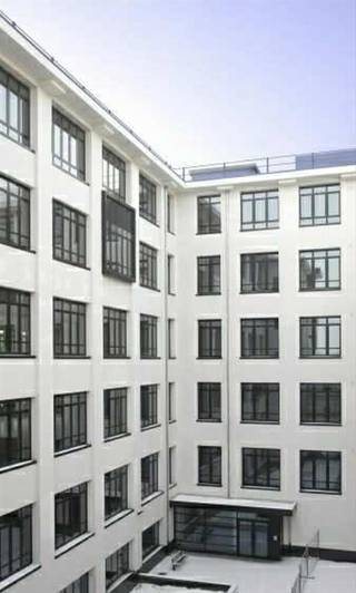 This site was renovated in 2011 based on a design by architect Assar. Due to the complete renovations, the energy performance are now higher than...