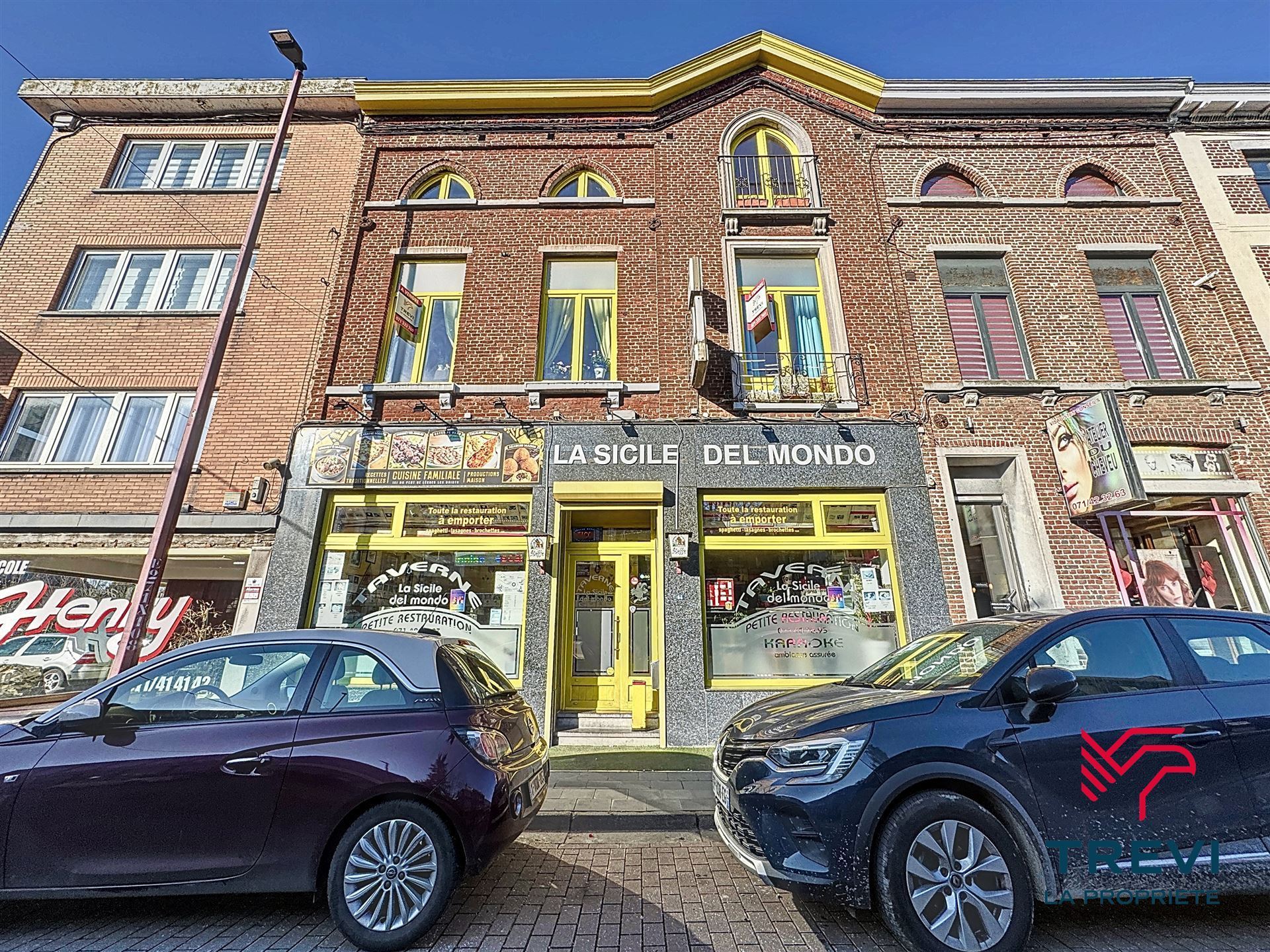 Commercieel te koop in Gilly met 6 slaapkamers - foto 1