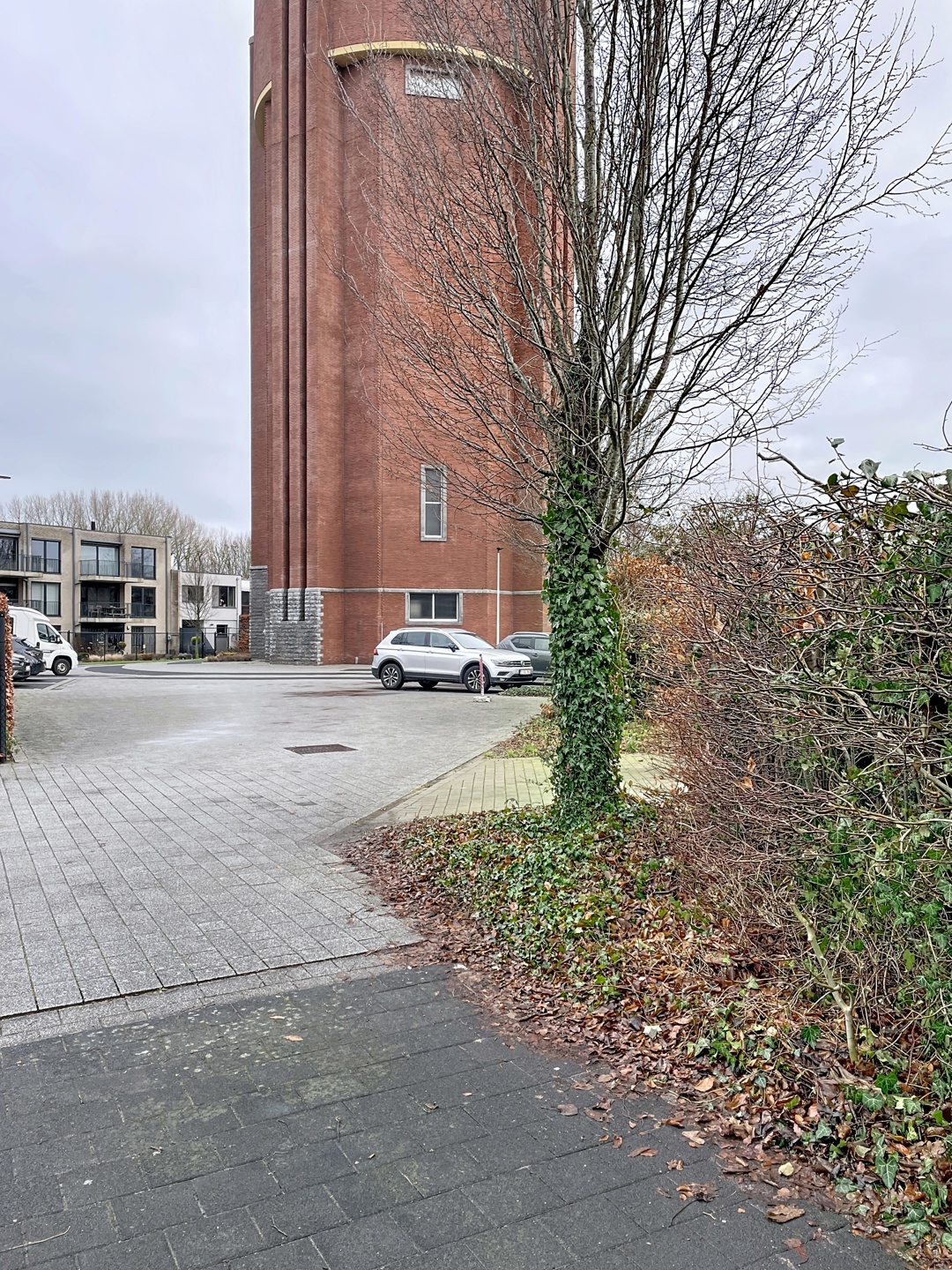 Rustig gelegen gelijkvloers appartement met tuintje - foto 4