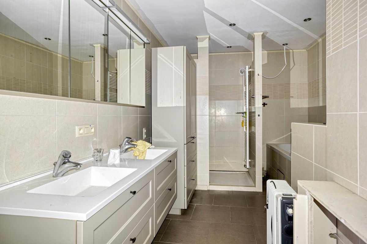 Handelspand met woonst in het centrum van Tongeren - foto 5