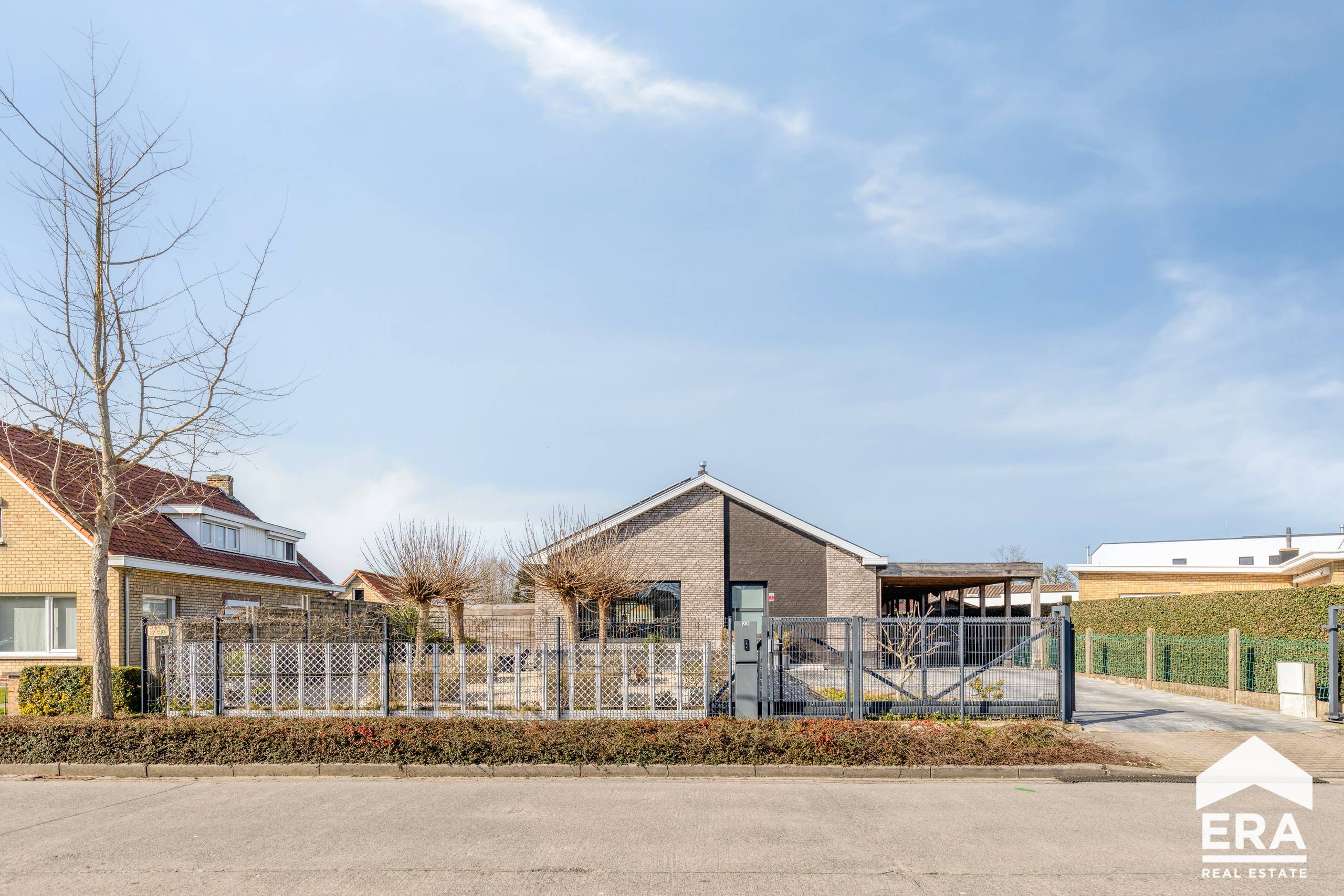 Bungalow met 3 slaapkamers en uitzonderlijke tuin - foto 2