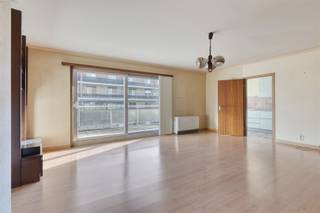  Centraal gelegen appartement in Oudenaarde Ontdek dit charmante appartement, ideaal gelegen in het bruisende centrum van Oudenaarde.Dankzij de...