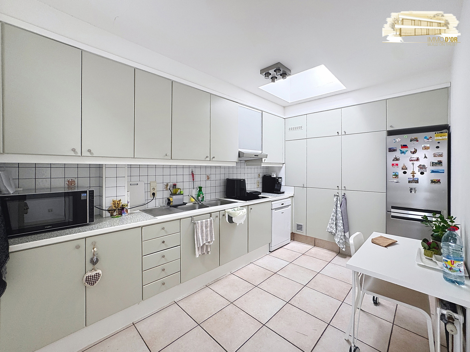 Te koop In hartje Brasschaat handelspand + duplex - foto 4