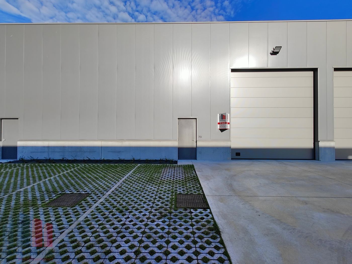 NIEUWBOUW KMO-UNIT van 231 m² BRUGGE TE HUUR - foto 3