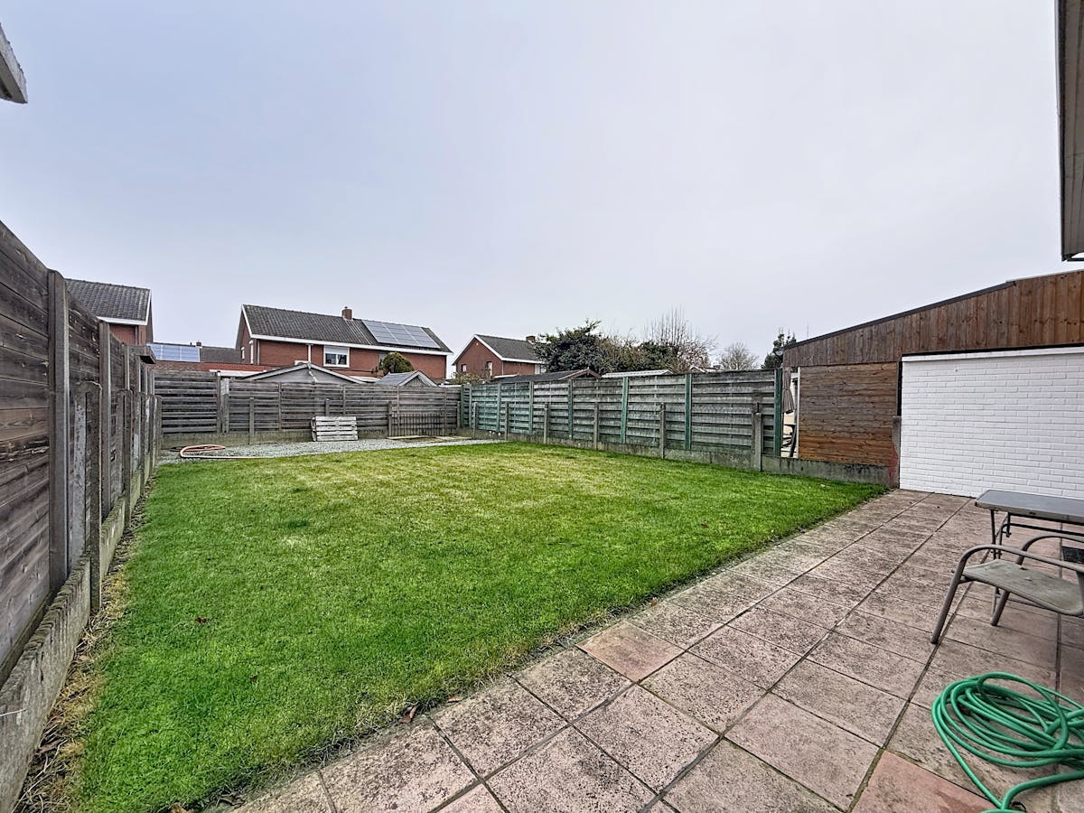 Ready to move in home in the heart of Zingem - photo 2