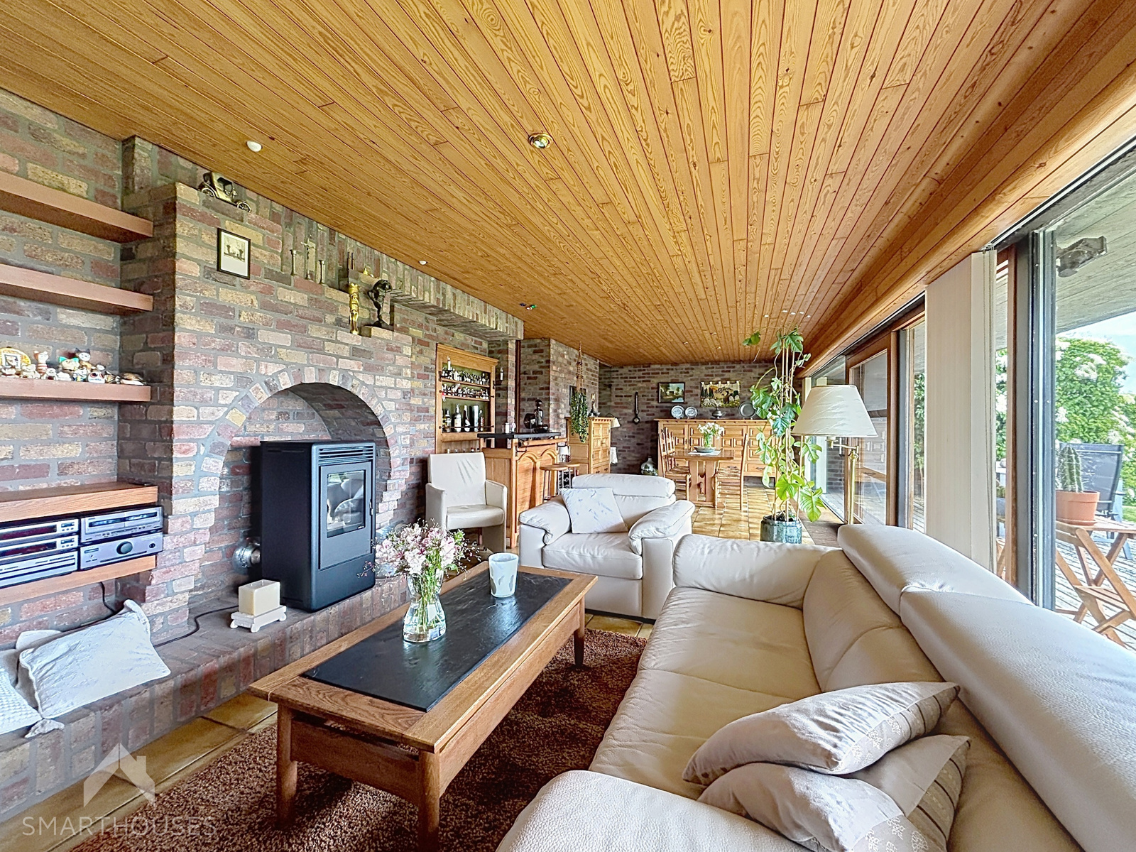 Alleenstaande bungalow met 2 slaapkamers op 701 m2 - foto 5