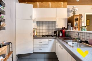 Dit appartement in Dessel omvat volgende troeven wat het zeker de moeite waard maakt om deze eigendom te bezichtigen;*ruime living met veel...