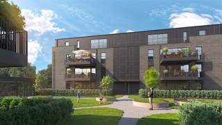 <p><span>Reeds 90% verkocht!</span></p><p><span>Park Gijsen bestaat uit 2 gebouwen met elk 15 BEN- appartementen.</span></p><p><span> </span></p><p><span>Beide gebouwen zijn voorzien van een lift en staan maar liefst 22 meter van elkaar zodat de privacy voor iedereen gegarandeerd is. De 2 fases zijn samen goed voor:</span></p><p><span> </span></p><ul><li><span>10 gelijkvloerse appartementen met een terras en een kleine private tuin, </span></li><li><span>16 appartementen op niveau 1 en 2 met een terras</span></li><li><span>4 penthouses op de bovenste verdieping. </span></li></ul><p><span>Met een keuze uit één, twee of drie slaapkamers en bewoonbare oppervlaktes die variëren tussen 67 en 118 m², heeft Park Gijsen een mooi aanbod: voor ieder wat wils.</span></p><p><span> </span></p><p><span>Behalve een diverse keuze heeft dit unieke project nog heel wat troeven. Naast een handige ondergrondse parkeergarage en een gedeelde fietsenstalling geniet u van een fraai aangelegde centrale tuin met wandelpaden, een prachtige waterpartij en een ruim grasveld. Zowel in dit park als in de rustige straten rondom Park Gijsen hebben uw kinderen meer dan voldoende ruimte om naar hartenlust veilig te spelen</span></p><p><span> </span></p><p><span>Dichtbij alles</span></p><p><span> </span></p><p><span>Wonen in Park Gijsen betekent wonen op wandelafstand (op amper 500 meter) van grote supermarkten, waaronder Albert Heijn, Aldi, Lidl, Prik & Tik en Hubo. </span></p><p><span>Maar je woont ook kort bij de nodige ontspanningsmogelijkheden. Of het nu de natuur van het kanaal van Beverlo is of het centrum van Leopoldsburg met zijn winkels, restaurants en culturele voorzieningen.</span></p><p><span><br />Om het centrum, diverse scholen en het station van Leopoldsburg te bereiken hoeft u slechts 5 minuten te fietsen en kan u handig gebruik maken van een zachte doorsteek van het project naar de Lommelsesteenweg.<br /><br /></span></p><p><span> </span></p><p><span>Duurzaam en toekomstbestendig<br /><br /></span></p><p><span>In Park Gijsen staat duurzaamheid centraal. Alle BEN-appartementen zijn uitgerust met de nieuwste technologieën op het gebied van energie-efficiëntie, zoals warmtepompen en zonnepanelen. </span></p><p><span>Het project heeft een indrukwekkend E-peil van E20 of lager, wat betekent dat u niet alleen bijdraagt aan een gezondere en ecologische leefomgeving, maar ook profiteert van lagere energiekosten én een hogere doorverkoopwaarde in de toekomst !</span></p><p><span> </span></p><p><span>Bovendien zorgt een innovatief centraal systeem voor het hergebruik van regenwater voor toiletten en eventueel ook wasmachines. Wadi’s zorgen daarnaast voor een natuurlijke infiltratie van het overige regenwater.</span></p><p><span> </span></p><p><span>Elegante en eigentijdse architectuur</span></p><p><span> </span></p><p><span>Park Gijsen is ontworpen door architectenbureau Architectuur +, onder leiding van Sven Coppens. De moderne architectuur, gecombineerd met industriële elementen en een chique afwerking van kolenzwarte bakstenen met blauwe kleurnuances, geeft de gebouwen een elegante en eigentijdse uitstraling. <br />Elk detail is zorgvuldig overwogen om een harmonieuze en aantrekkelijke woonomgeving te creëren.</span></p><p><span> </span></p><p><span>Ieder appartement is voorzien van ruime balkons en terrassen, waardoor u kunt genieten van het buitenleven vanuit het comfort van uw eigen wooneenheid. De woonruimtes in Park Gijsen zijn ontworpen met het oog op luxe en comfort. De ruime, open indeling wordt dankzij de grote ramen overspoeld met natuurlijk licht.</span></p><p><span> </span></p><p><span>Weergegeven prijs is inclusief staanplaats en berging. Prijs inclusief kosten €337.190,70 (registratierechten, BTW, nutsvoorzieningen,...)</span></p><p><span> </span></p><p><span>Meer info over deze leuke woonplek? Bel ons gerust op 011 34 34 34</span></p><p><span> </span></p><p><span> </span></p>
