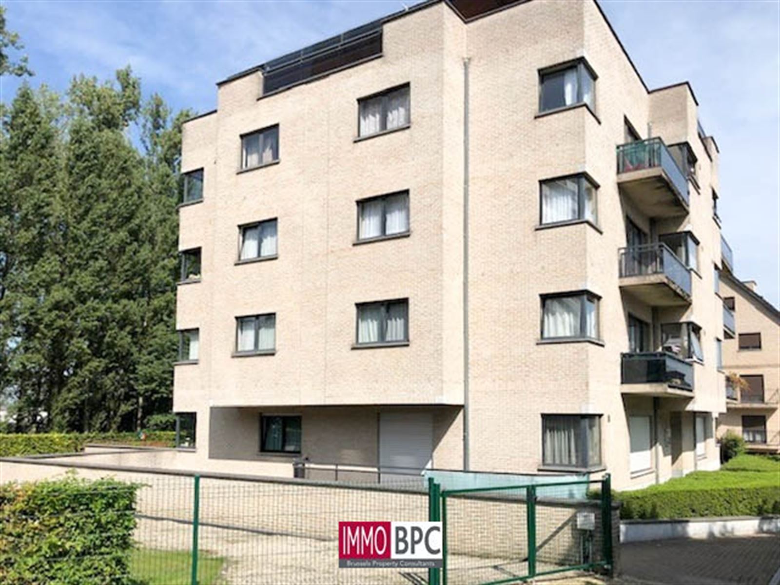 Investment property - mixed use residential - photo 4